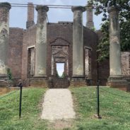 A dramatic wedding at Barboursville Vineyard