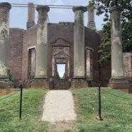 A dramatic wedding at Barboursville Vineyard